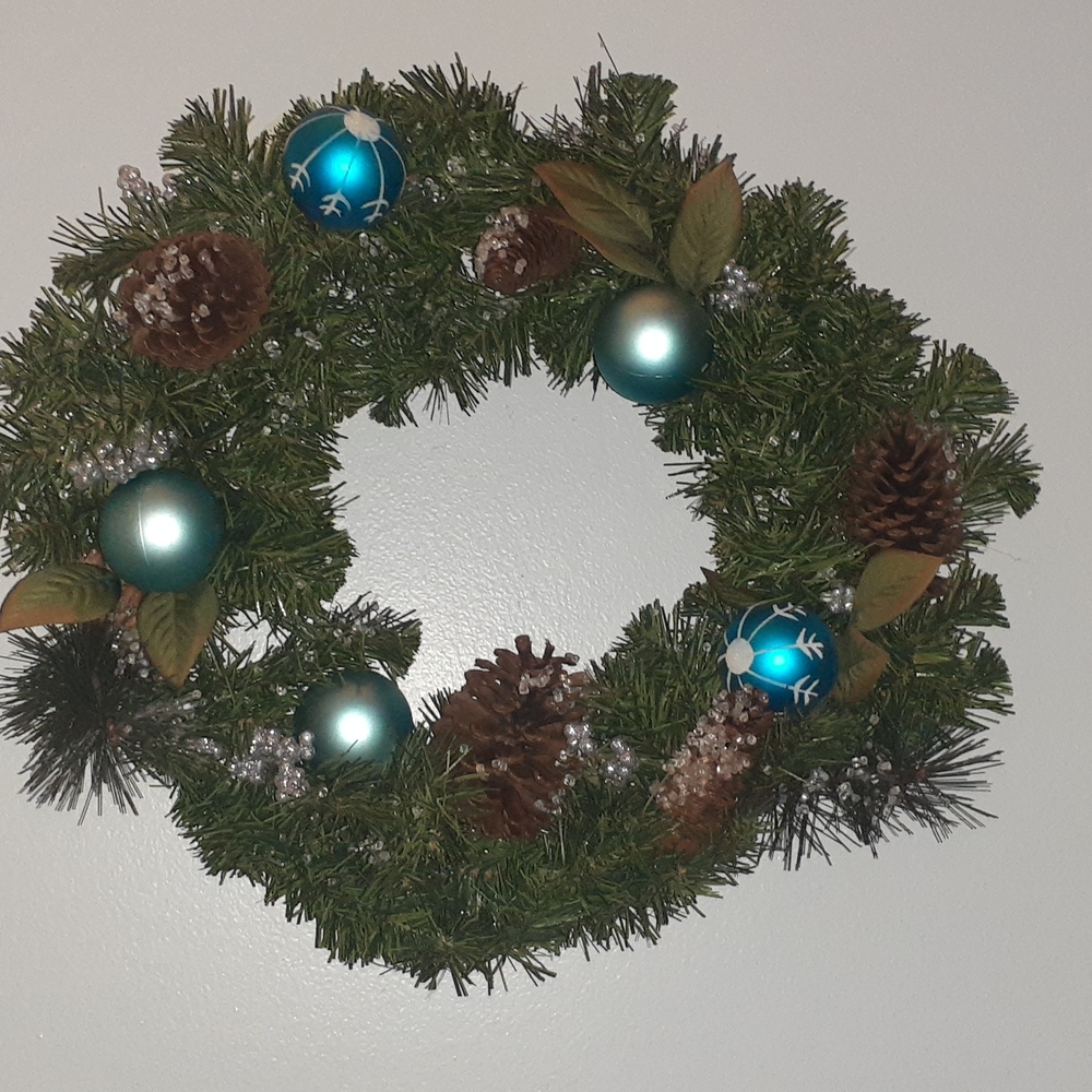 Mission Gallery 24" ball,and berry mix Pine Wreath.
